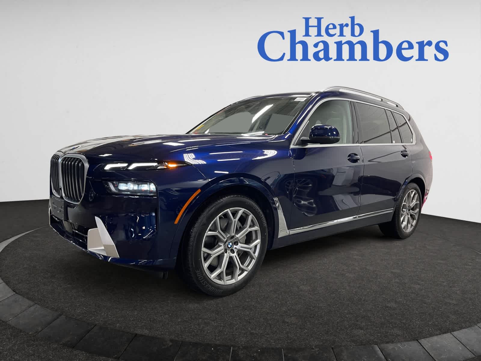 used 2025 BMW X7 car, priced at $87,998