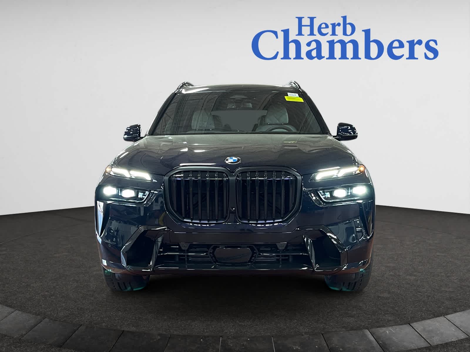 new 2026 BMW X7 car, priced at $95,825