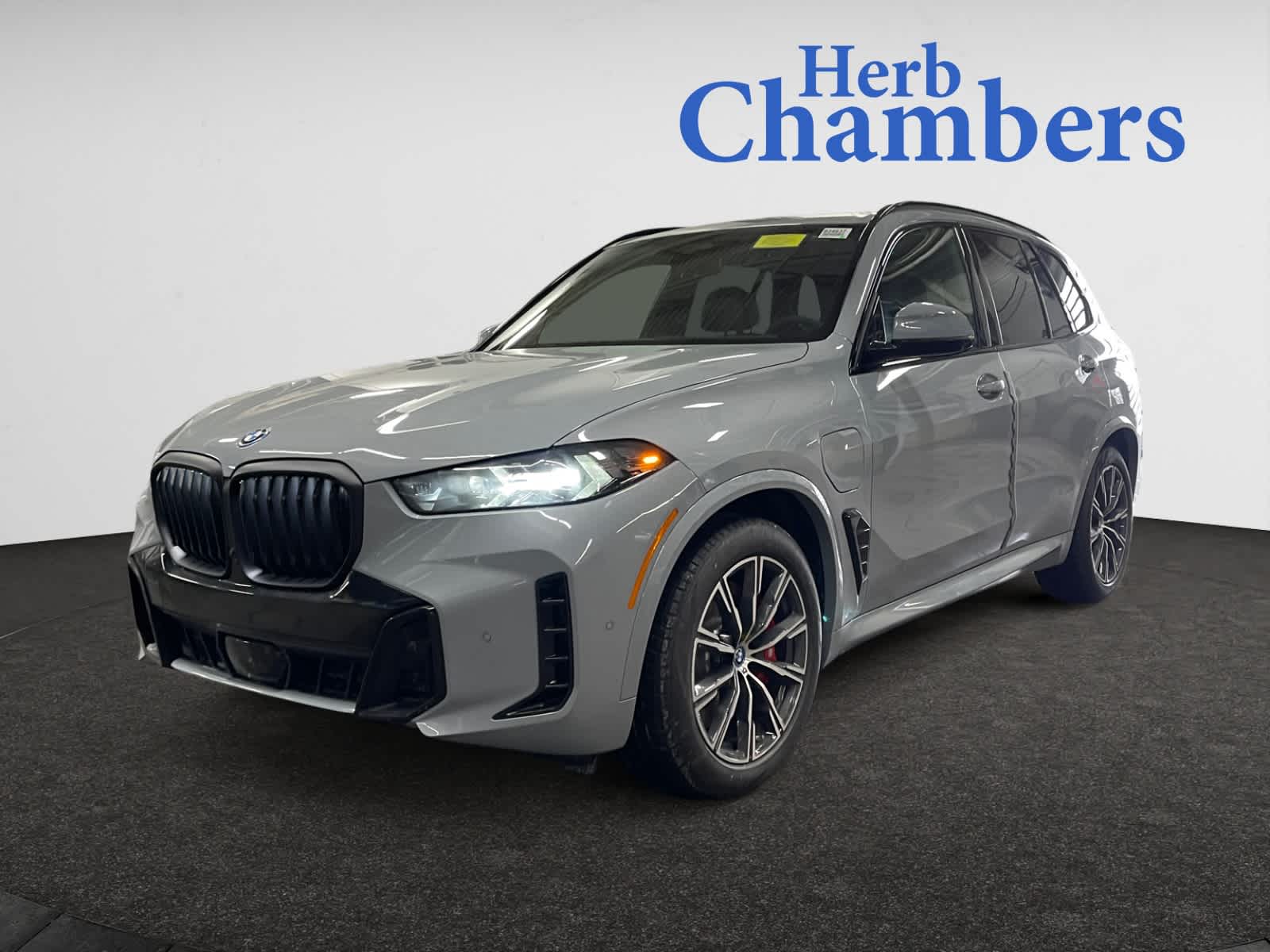 new 2025 BMW X5 PHEV car, priced at $92,205