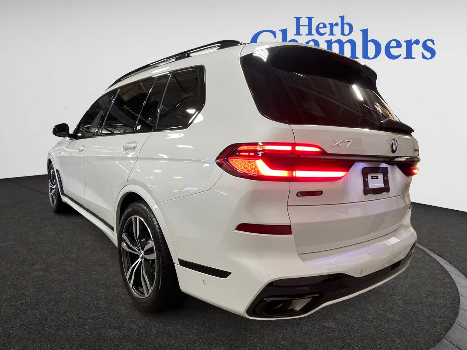 used 2025 BMW X7 car, priced at $88,998