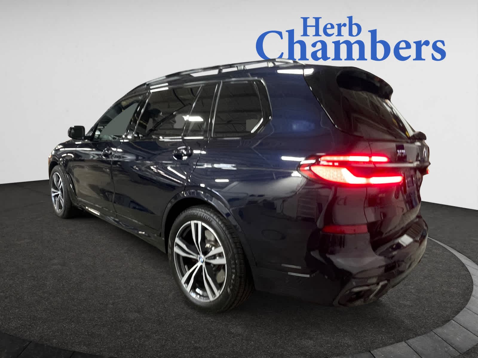 used 2025 BMW X7 car, priced at $111,998