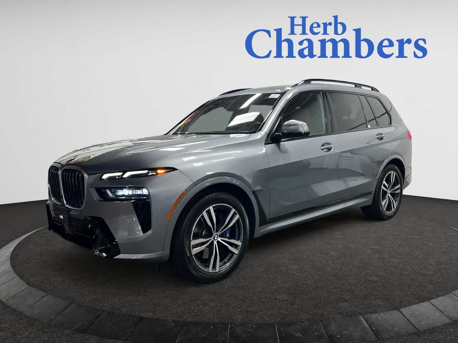 used 2025 BMW X7 car, priced at $89,998