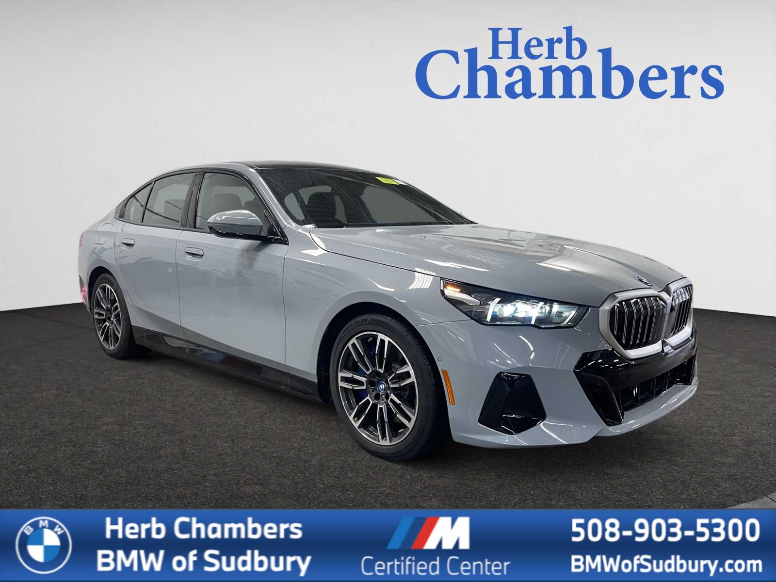 new 2025 BMW 550e car, priced at $82,725