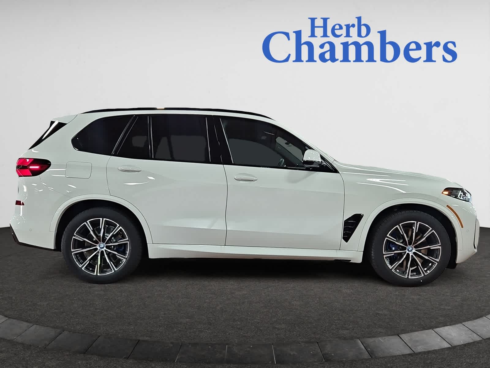 new 2025 BMW X5 PHEV car, priced at $85,485