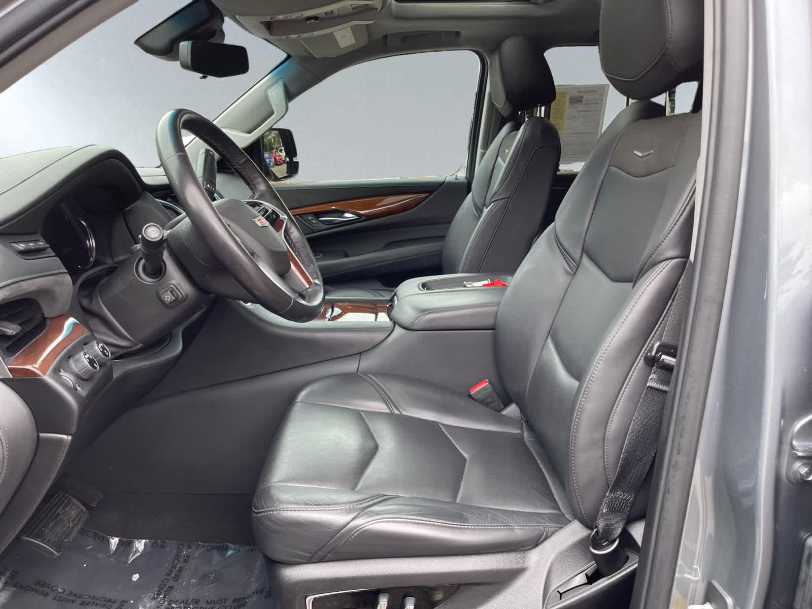 used 2019 Cadillac Escalade car, priced at $31,998