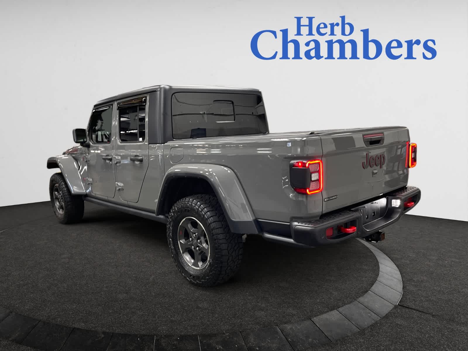 used 2021 Jeep Gladiator car, priced at $29,998