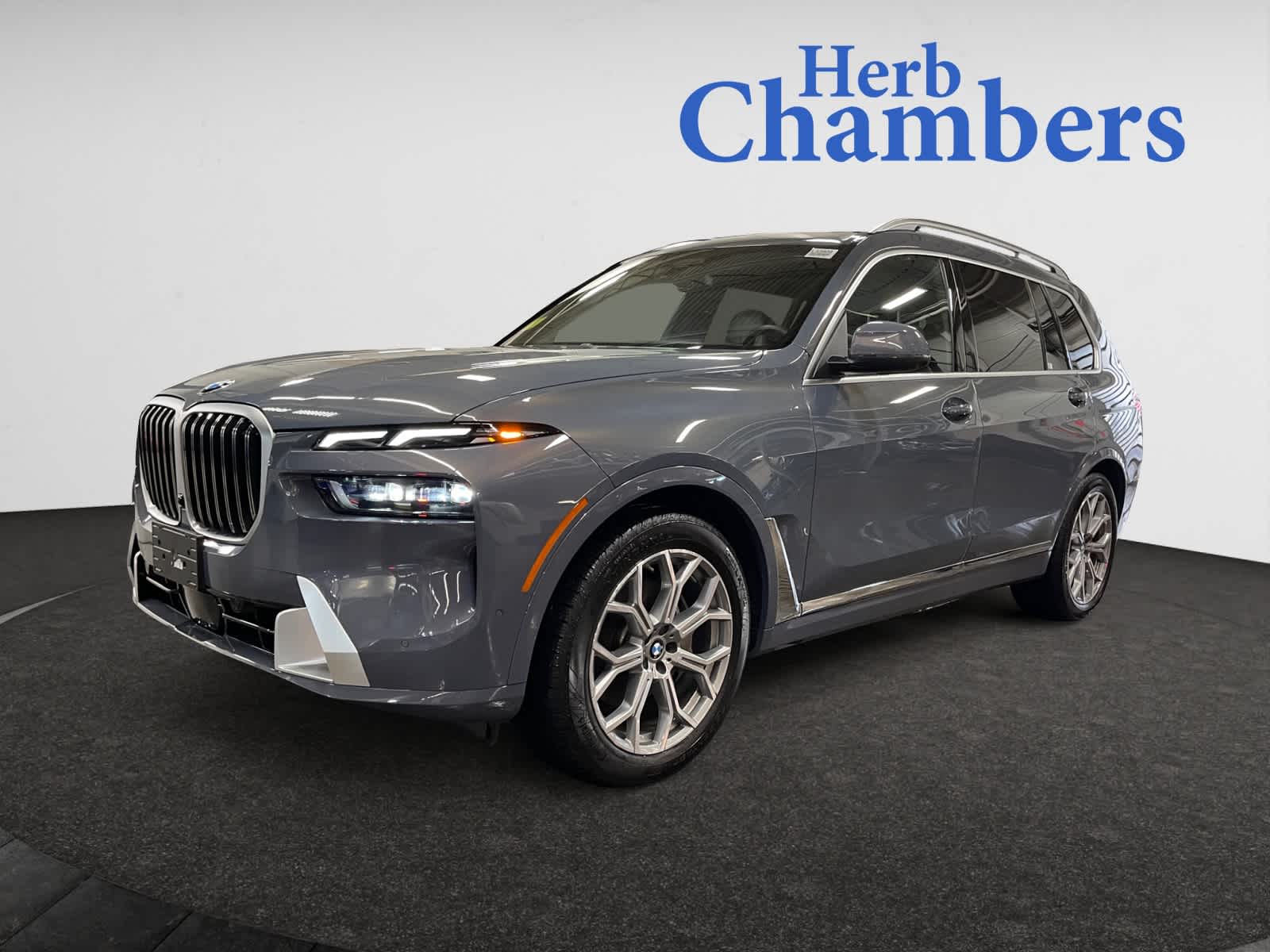 used 2025 BMW X7 car, priced at $86,998