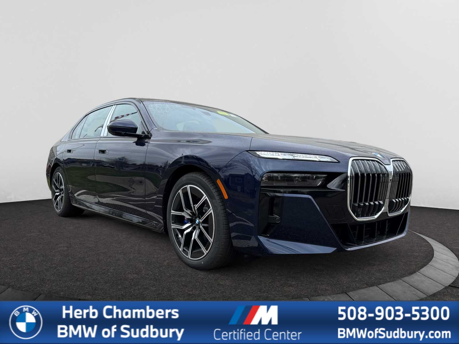 new 2024 BMW 760i car, priced at $138,870