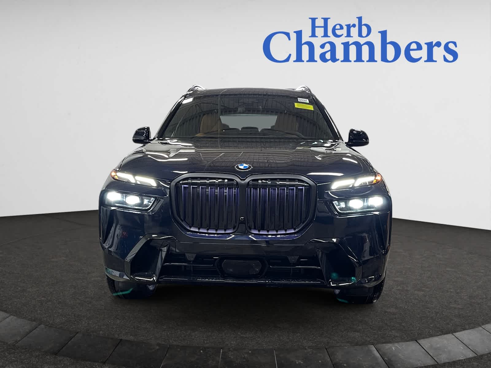 new 2025 BMW X7 car, priced at $97,430