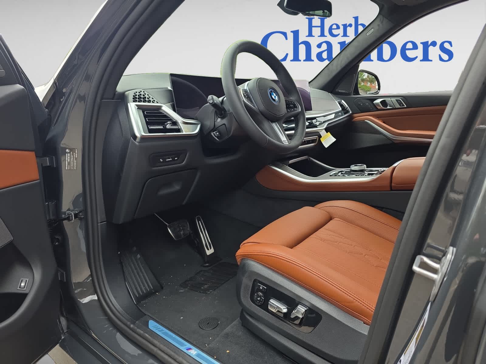 new 2026 BMW X5 PHEV car, priced at $93,200