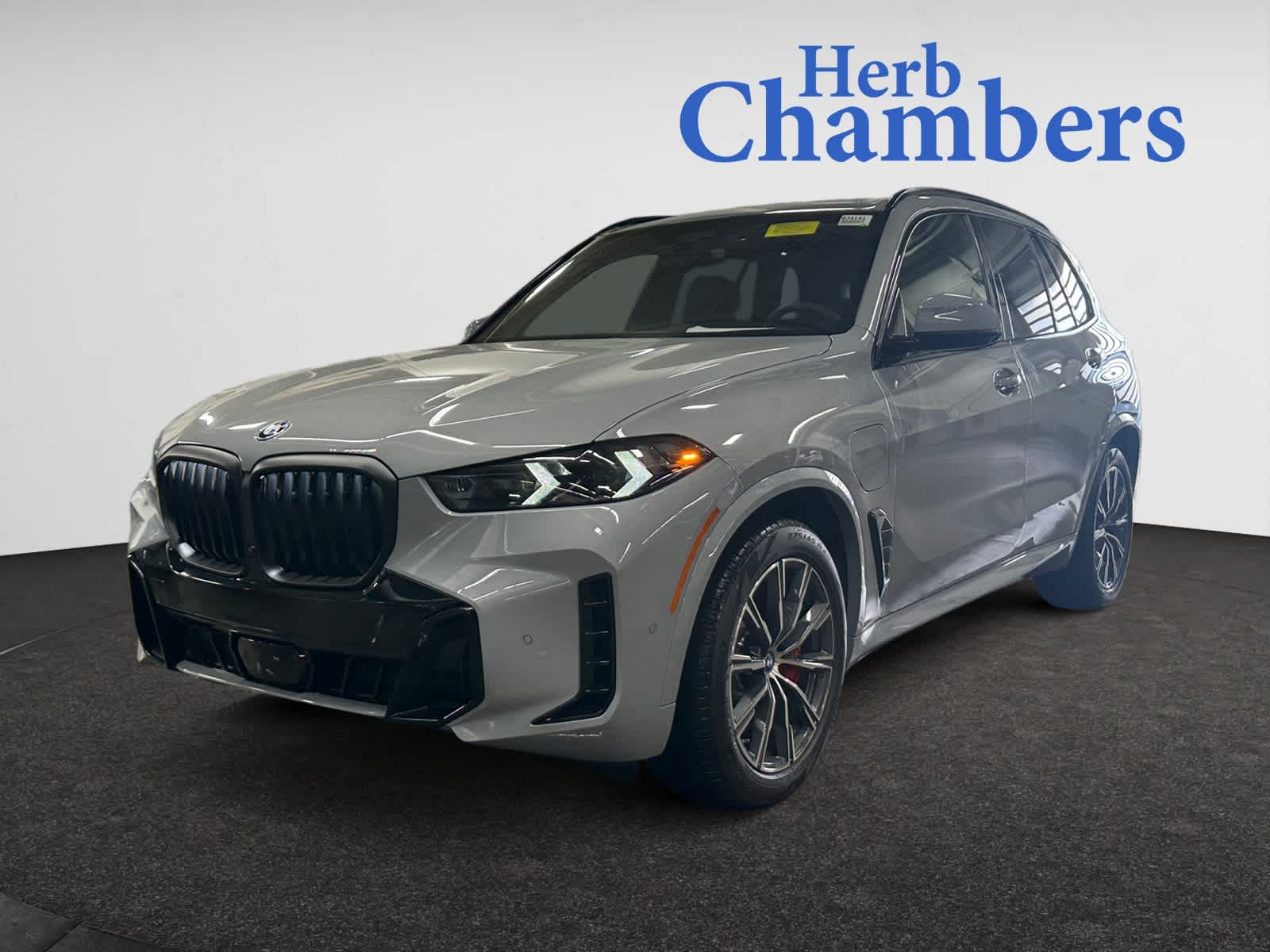 new 2025 BMW X5 PHEV car, priced at $86,135