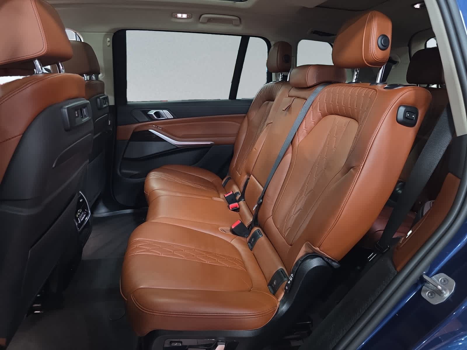 used 2021 BMW X7 car, priced at $47,998