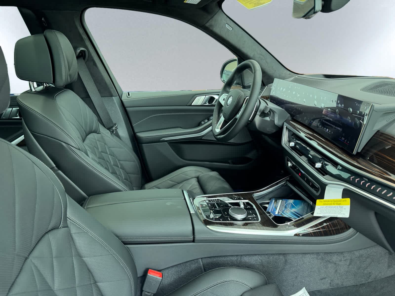 new 2026 BMW X7 car, priced at $95,580