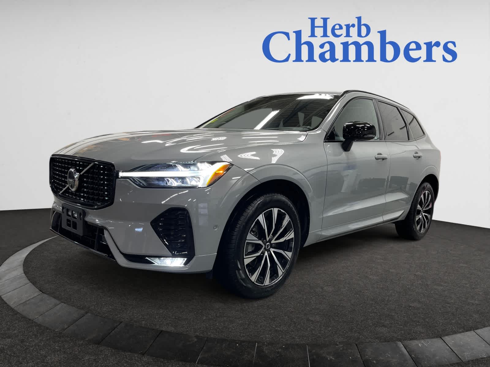 used 2024 Volvo XC60 car, priced at $43,498