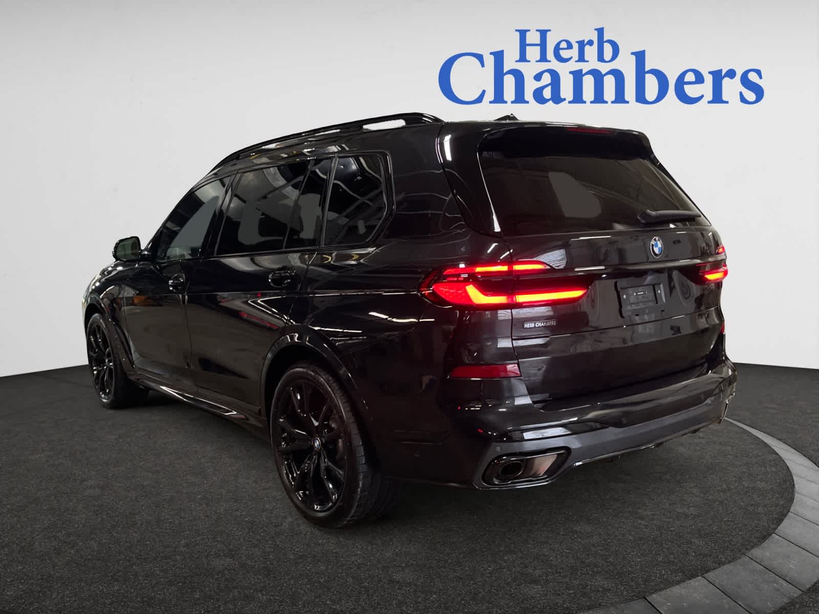 used 2025 BMW X7 car, priced at $90,998