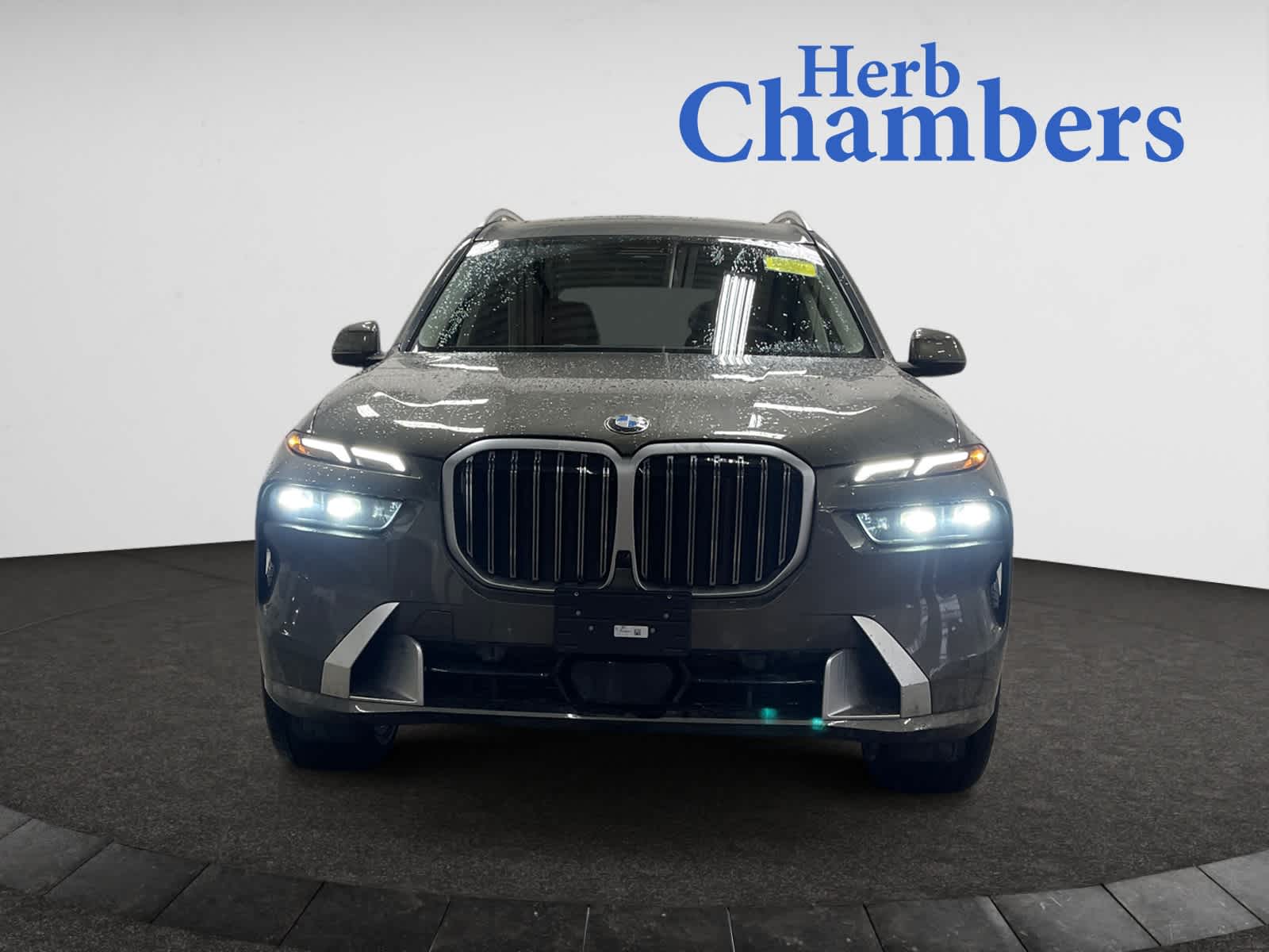 new 2025 BMW X7 car, priced at $96,805