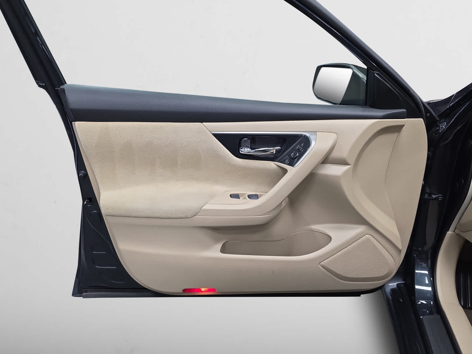 used 2013 Nissan Altima car, priced at $9,998