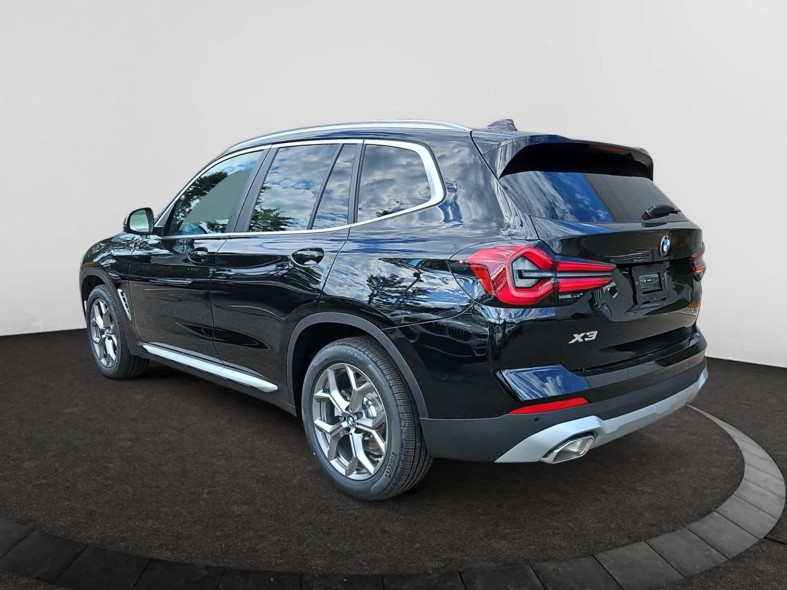 new 2024 BMW X3 car, priced at $54,225