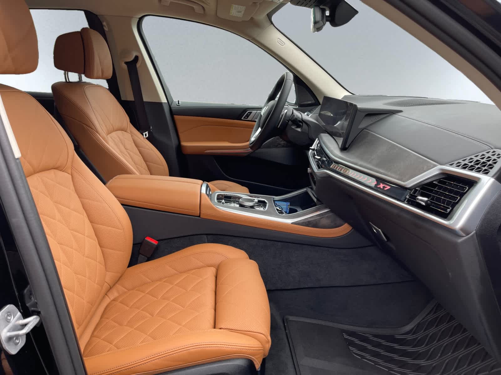 used 2025 BMW X7 car, priced at $84,998