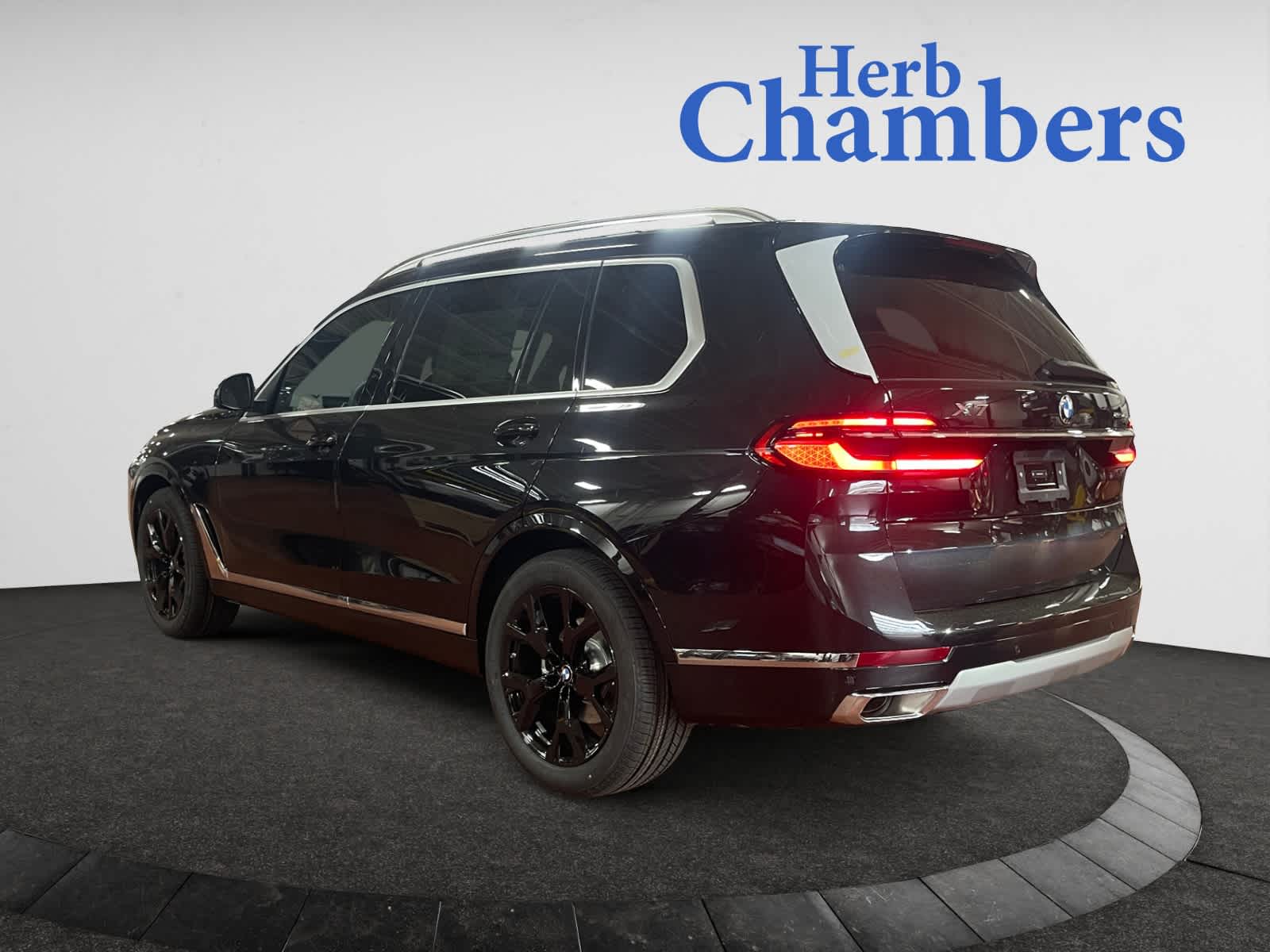 new 2026 BMW X7 car, priced at $97,680