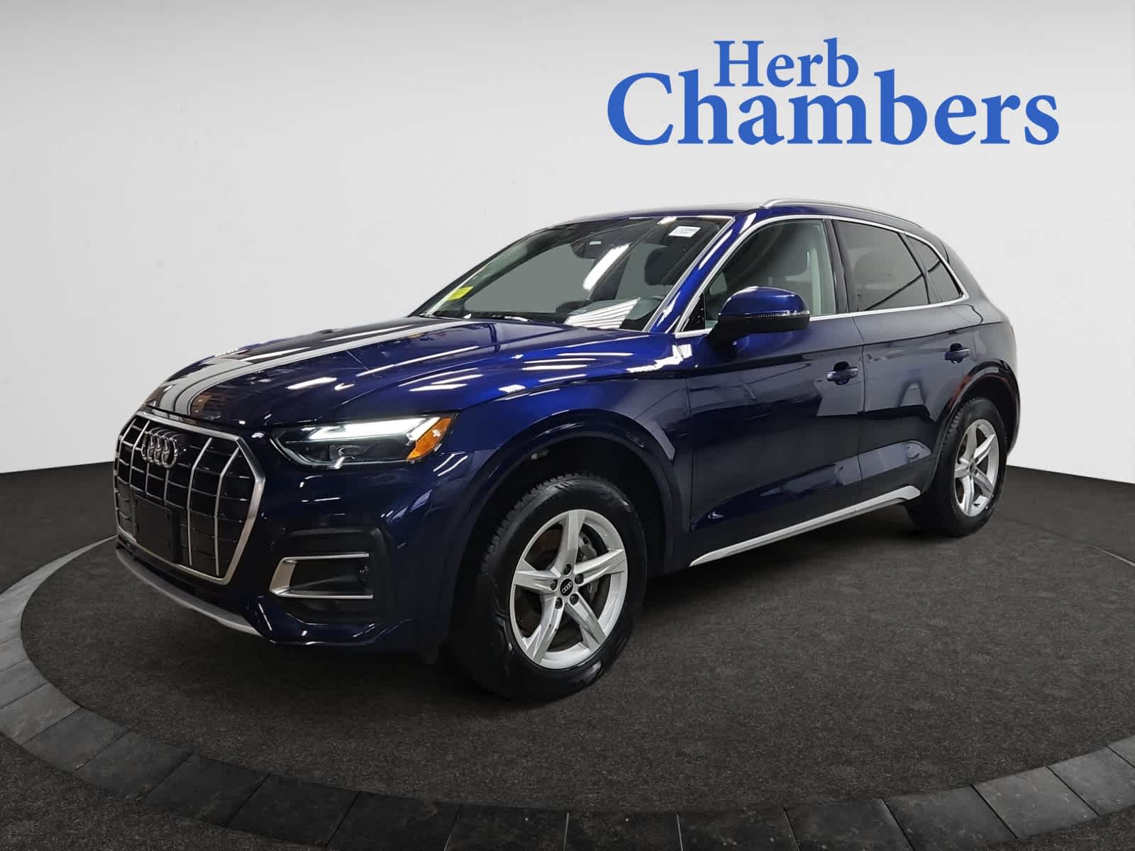 used 2021 Audi Q5 car, priced at $27,498