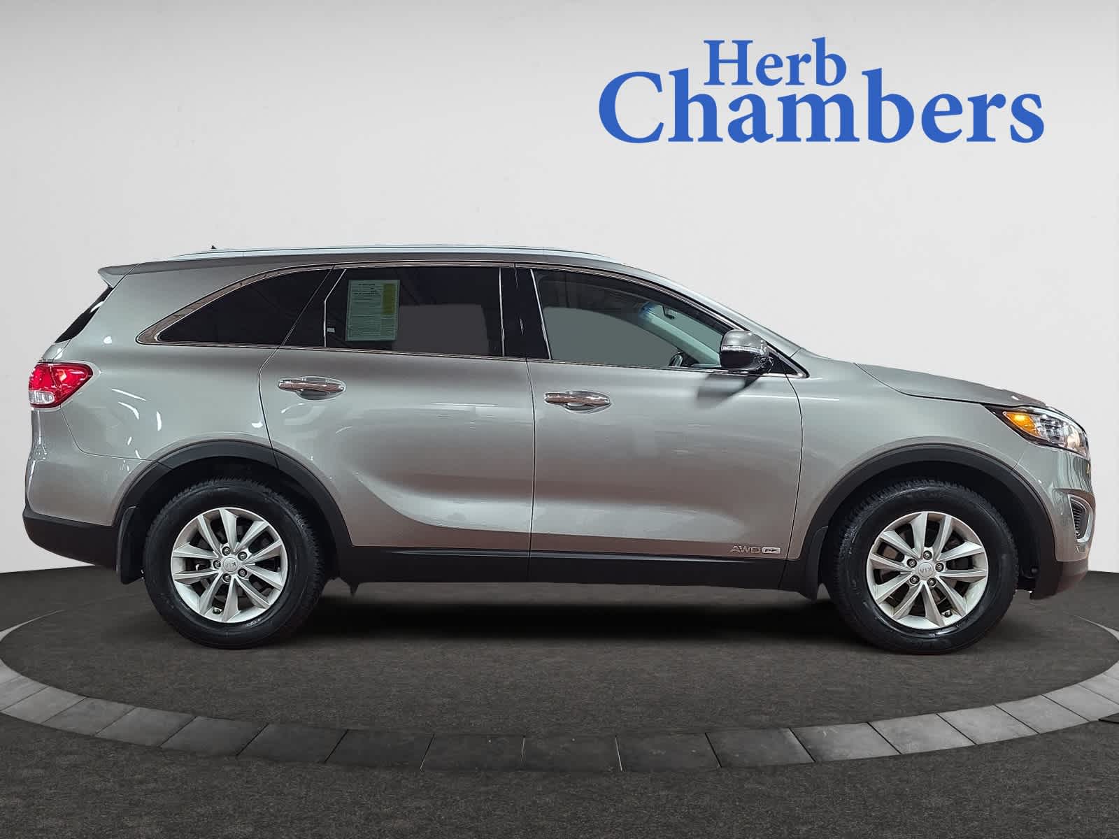 used 2018 Kia Sorento car, priced at $12,998