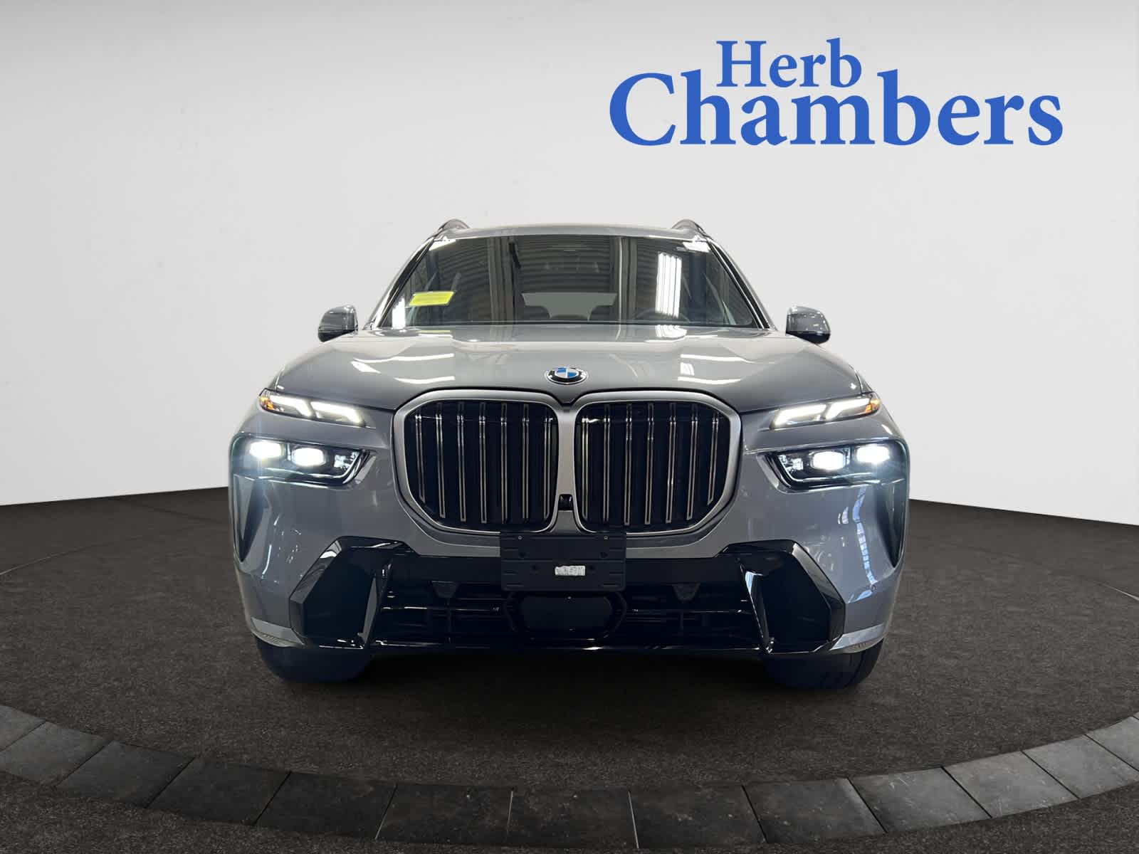 used 2025 BMW X7 car, priced at $89,998