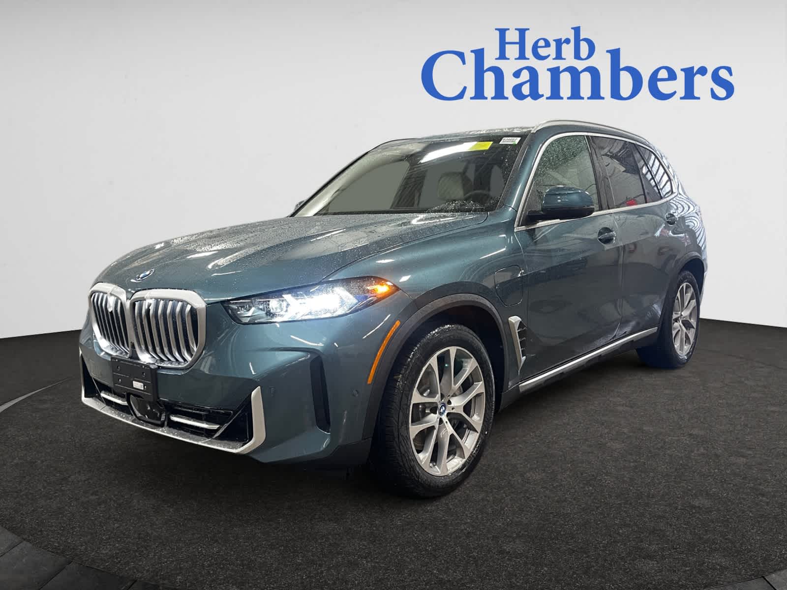 new 2025 BMW X5 PHEV car, priced at $88,455