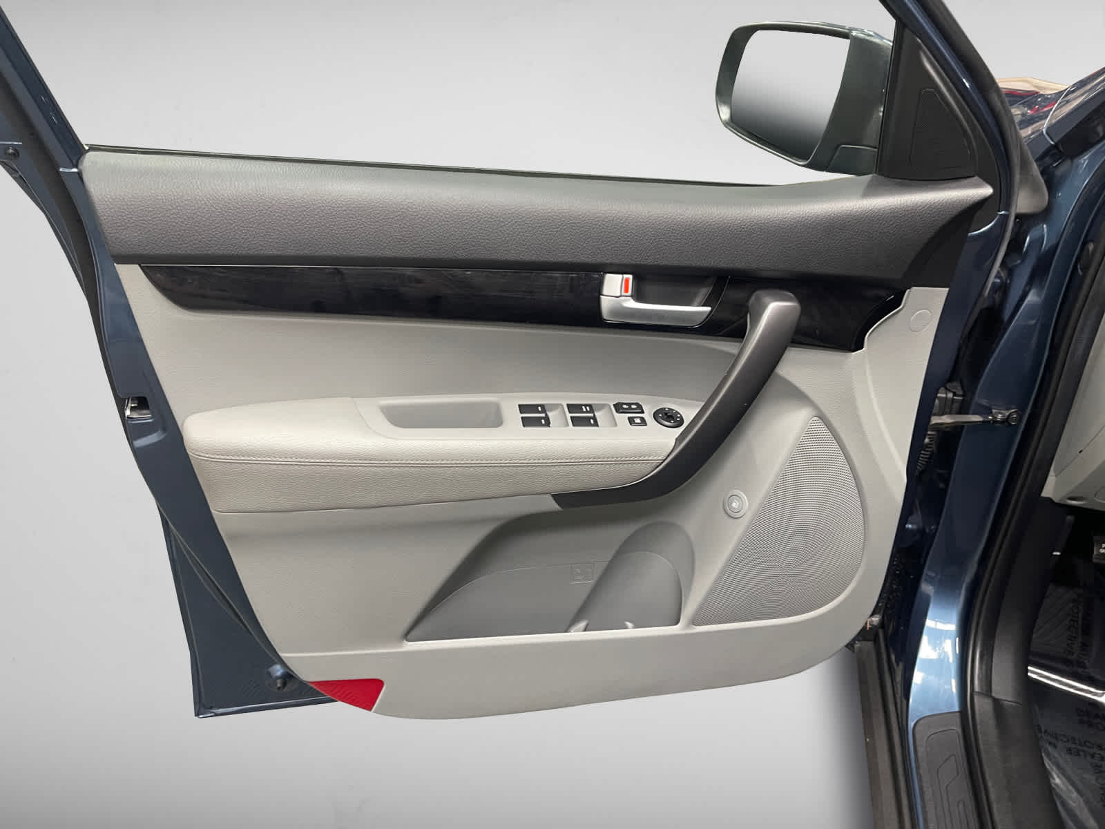 used 2015 Kia Sorento car, priced at $11,298