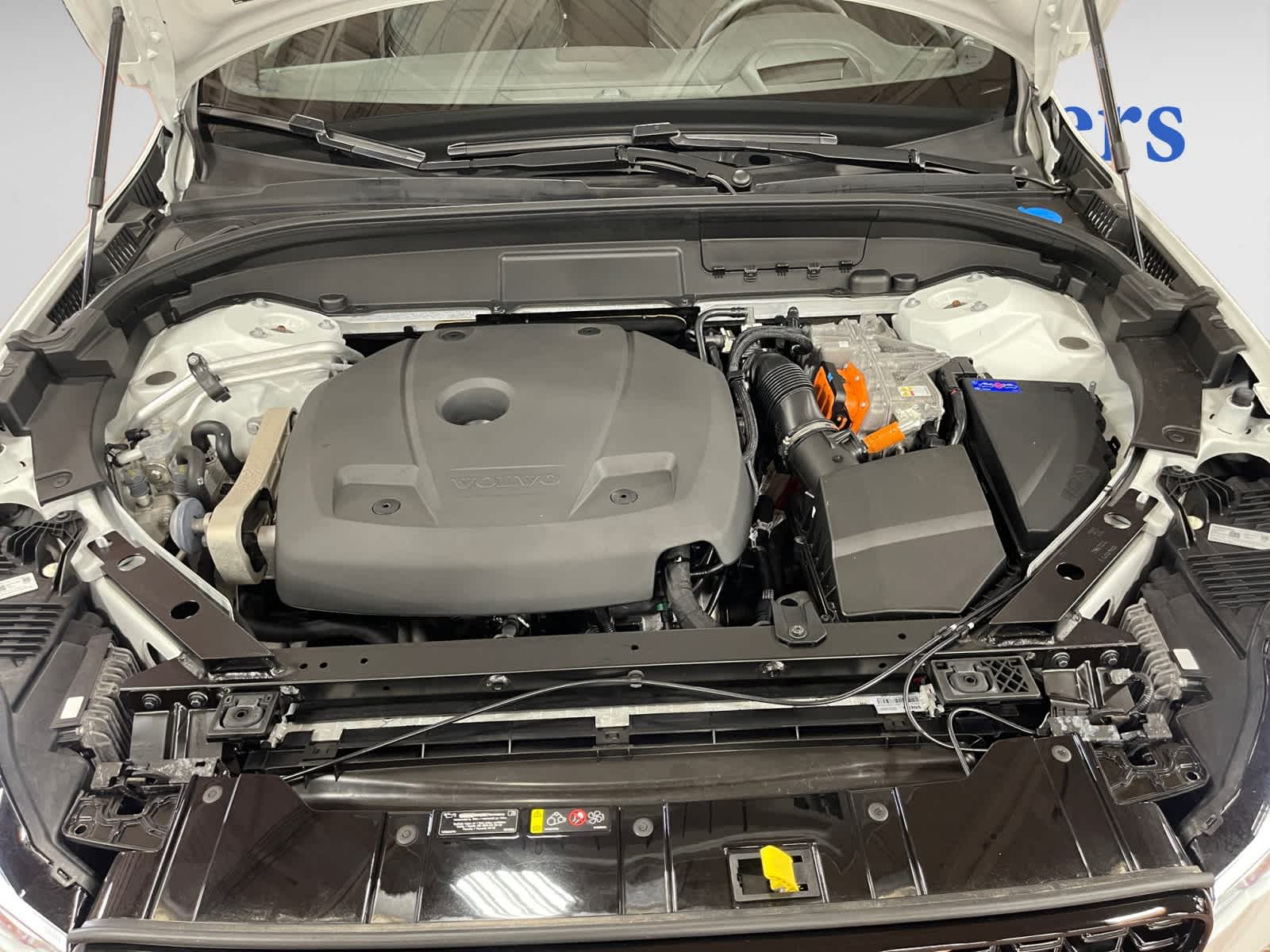 used 2022 Volvo XC60 Recharge Plug-In Hybrid car, priced at $44,498
