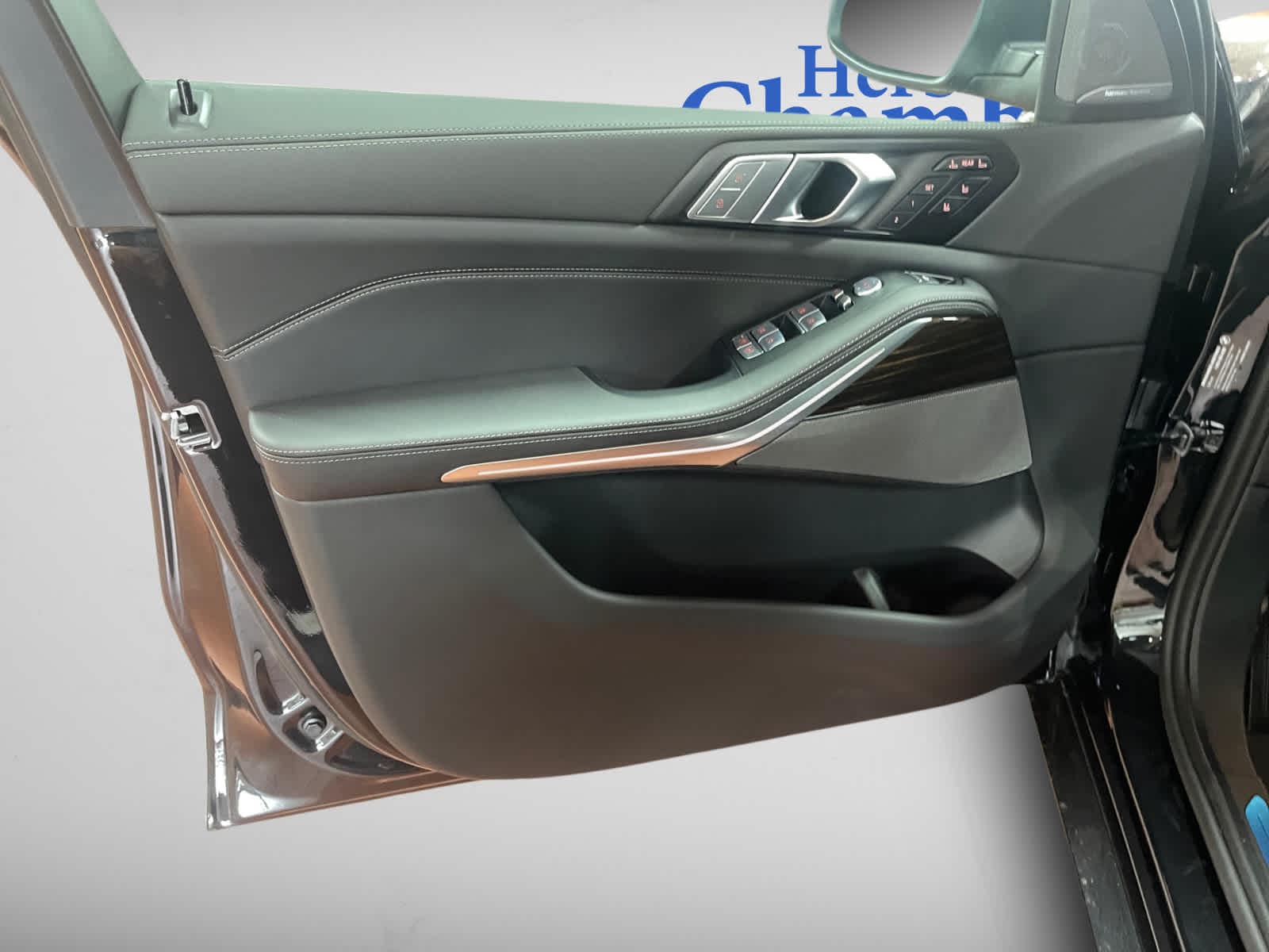 new 2026 BMW X7 car, priced at $97,680