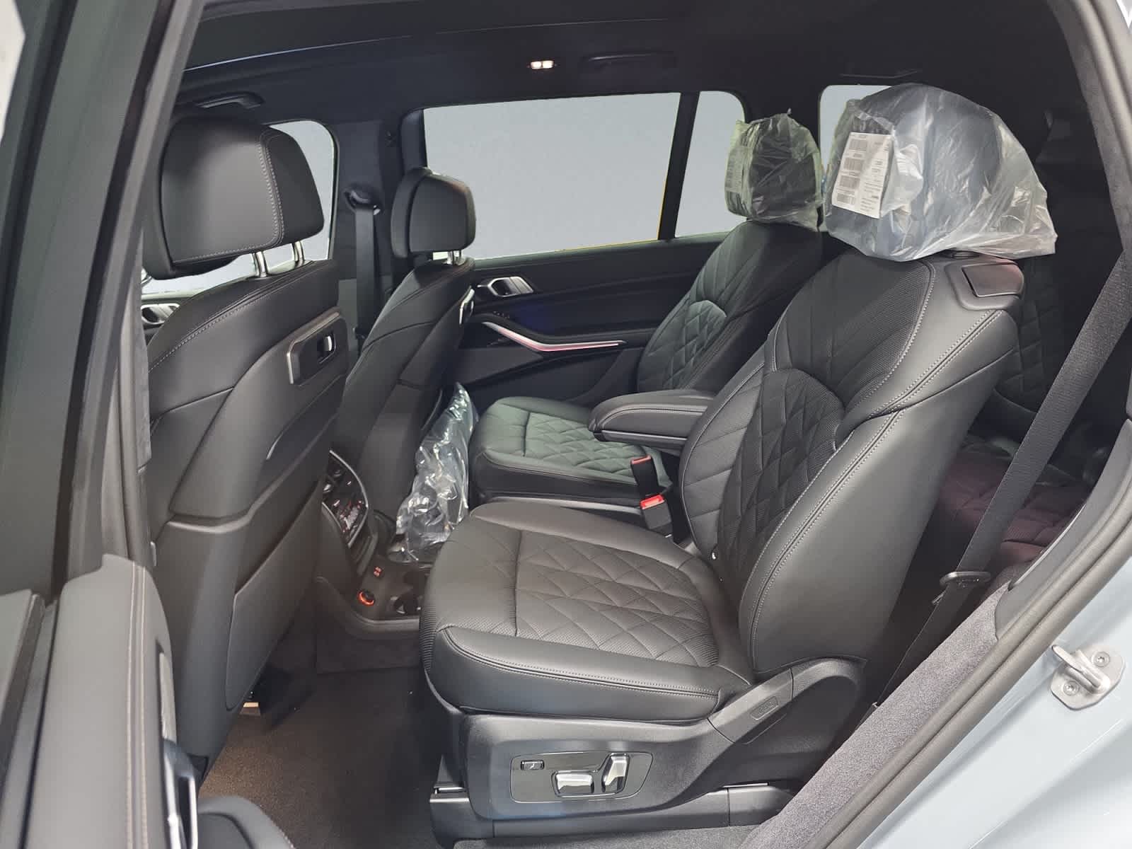 new 2026 BMW X7 car, priced at $97,265
