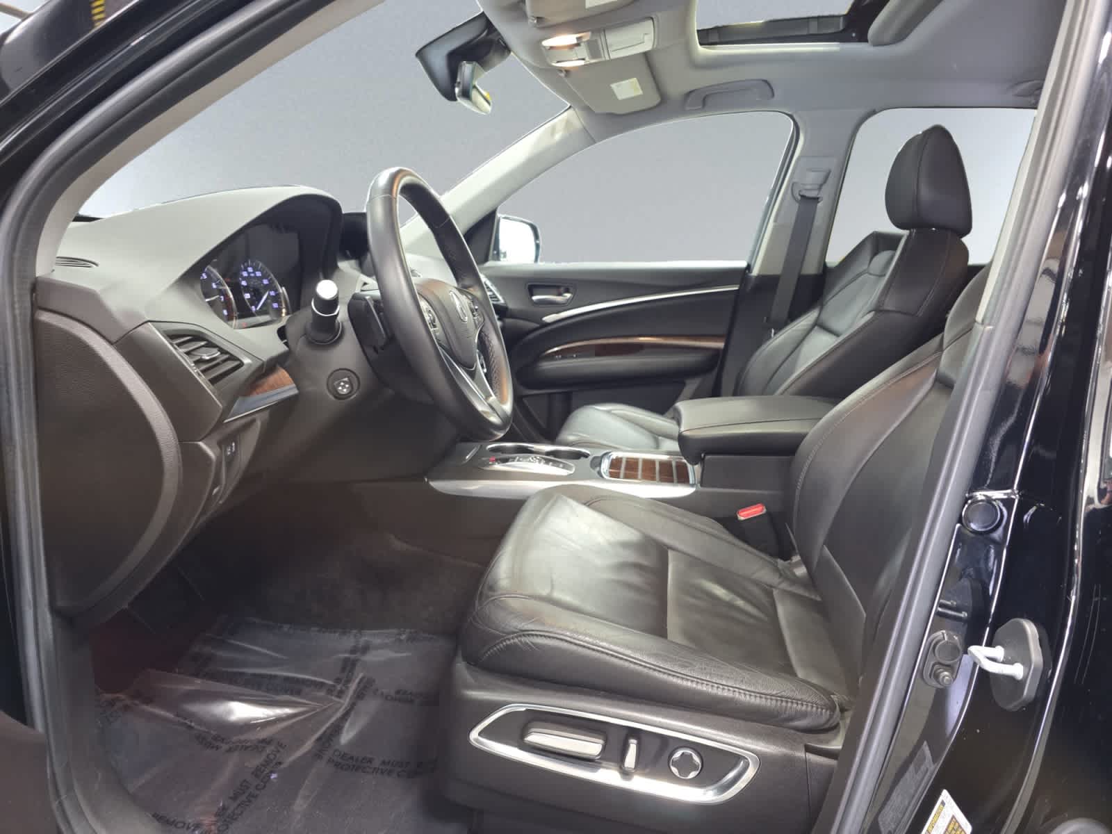 used 2020 Acura MDX car, priced at $31,498