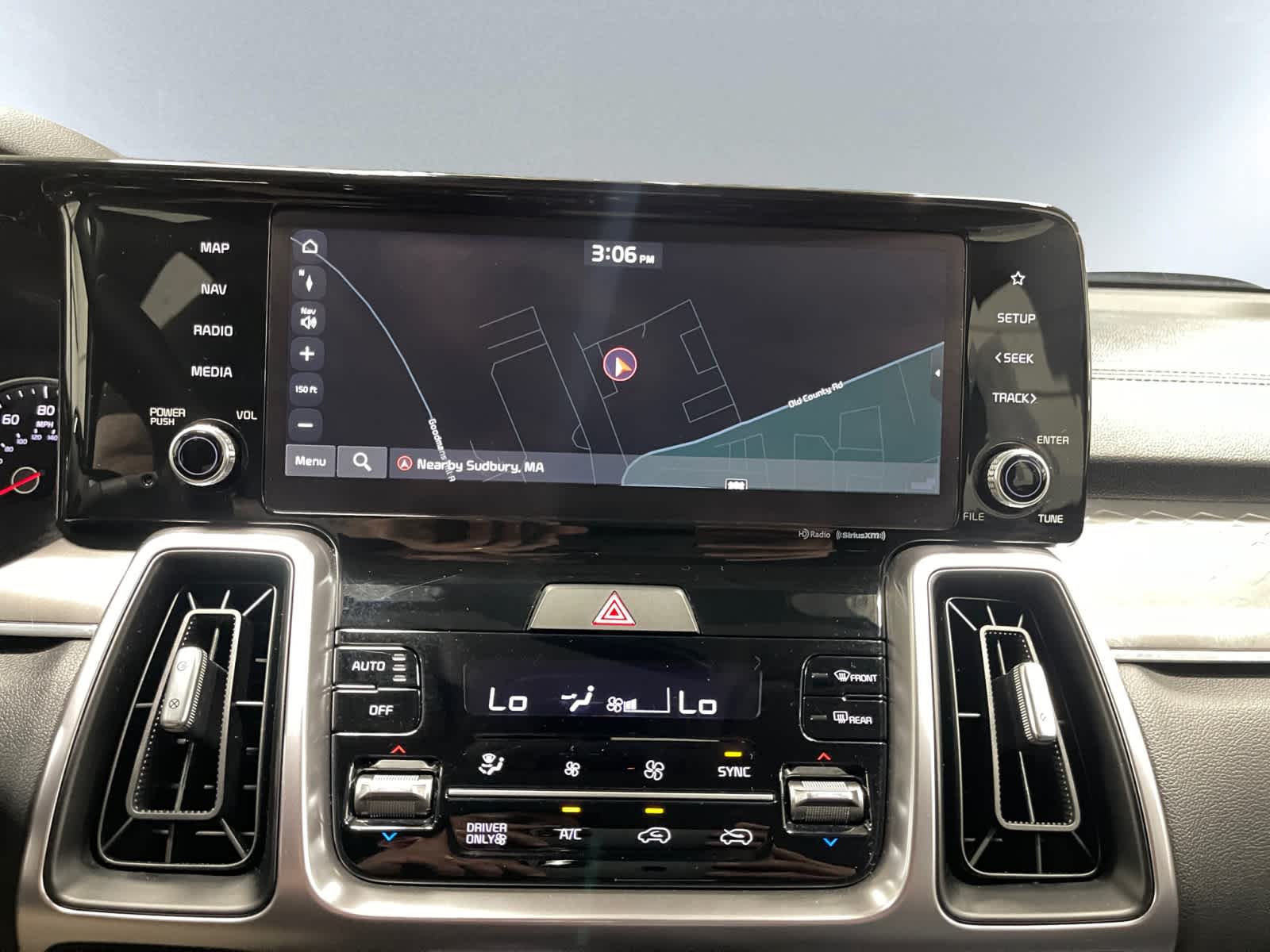 used 2023 Kia Sorento Hybrid car, priced at $31,998