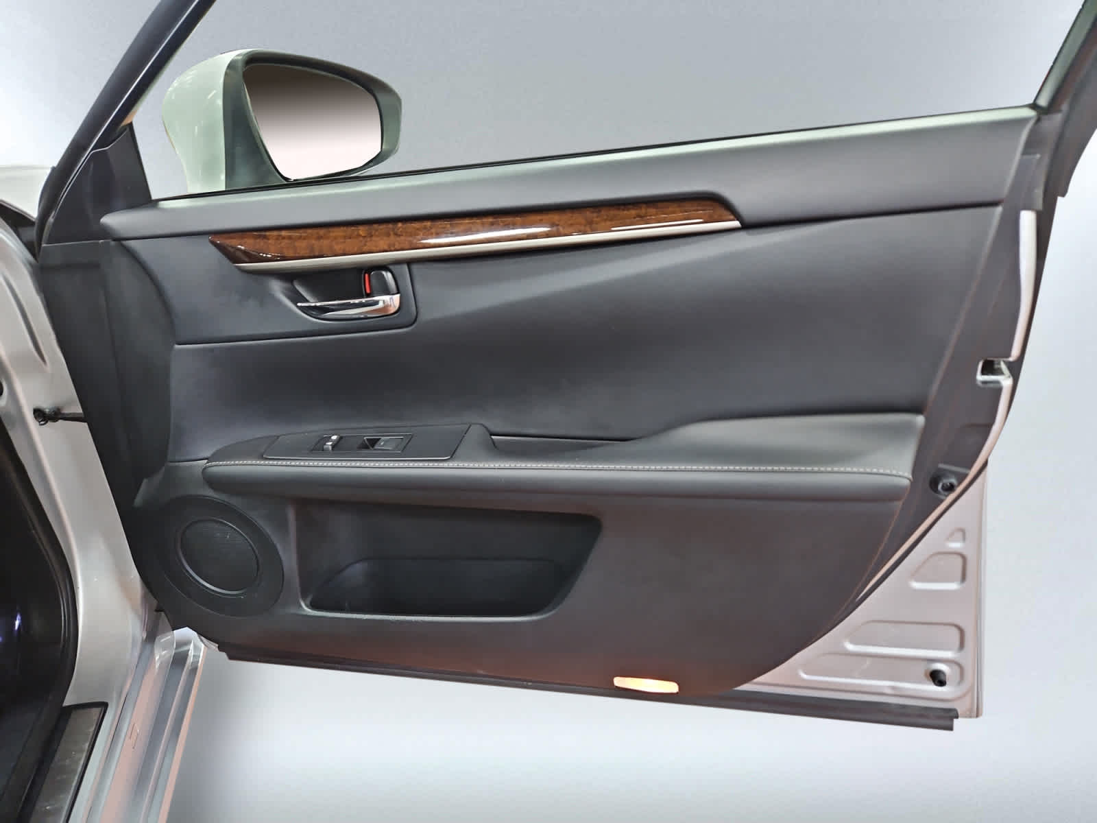 used 2013 Lexus ES 350 car, priced at $12,998