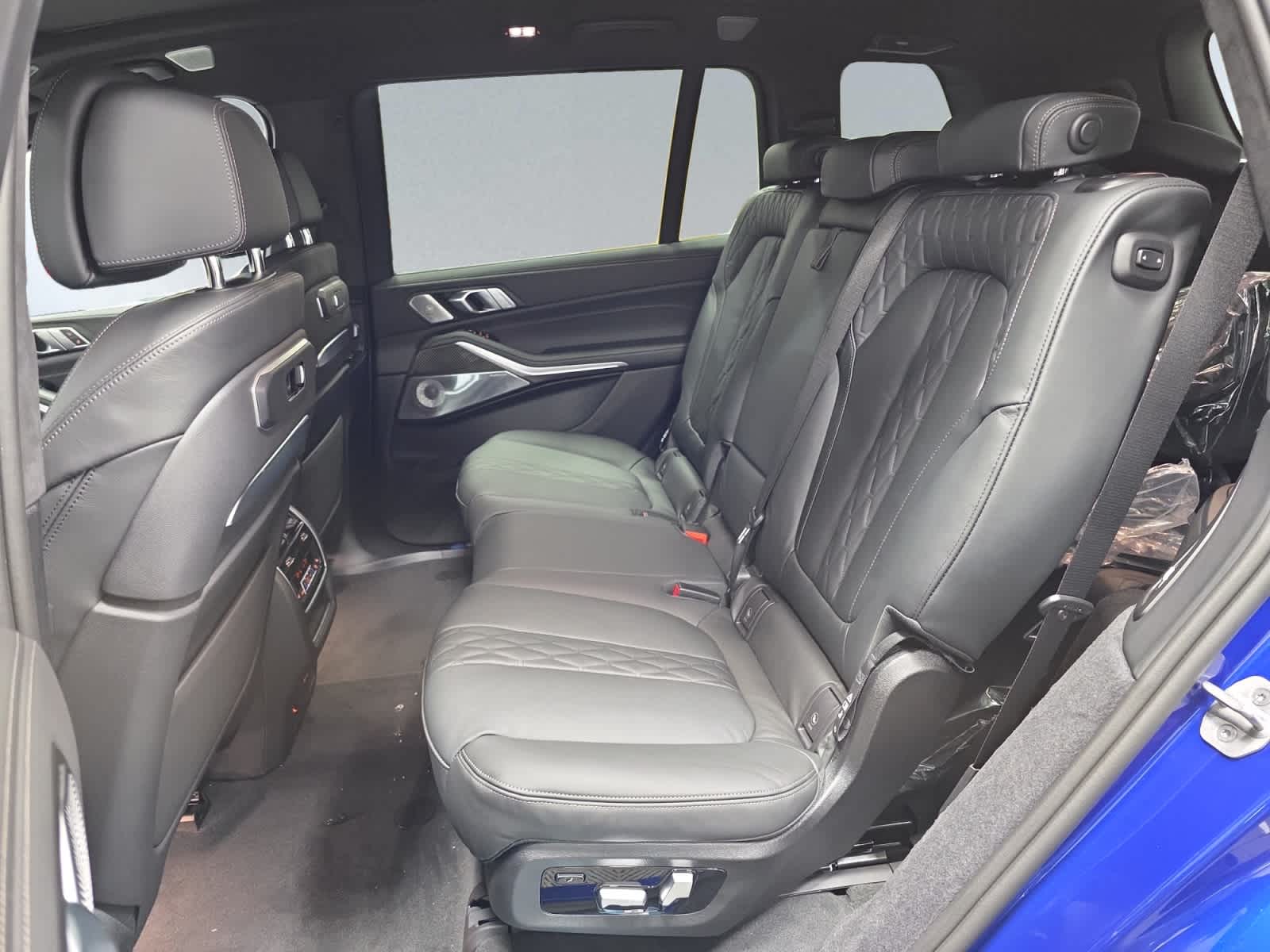new 2026 BMW X7 car, priced at $123,980