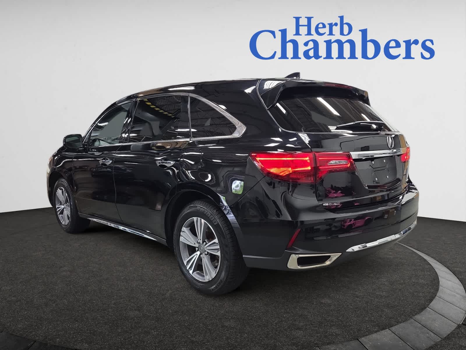 used 2020 Acura MDX car, priced at $31,498
