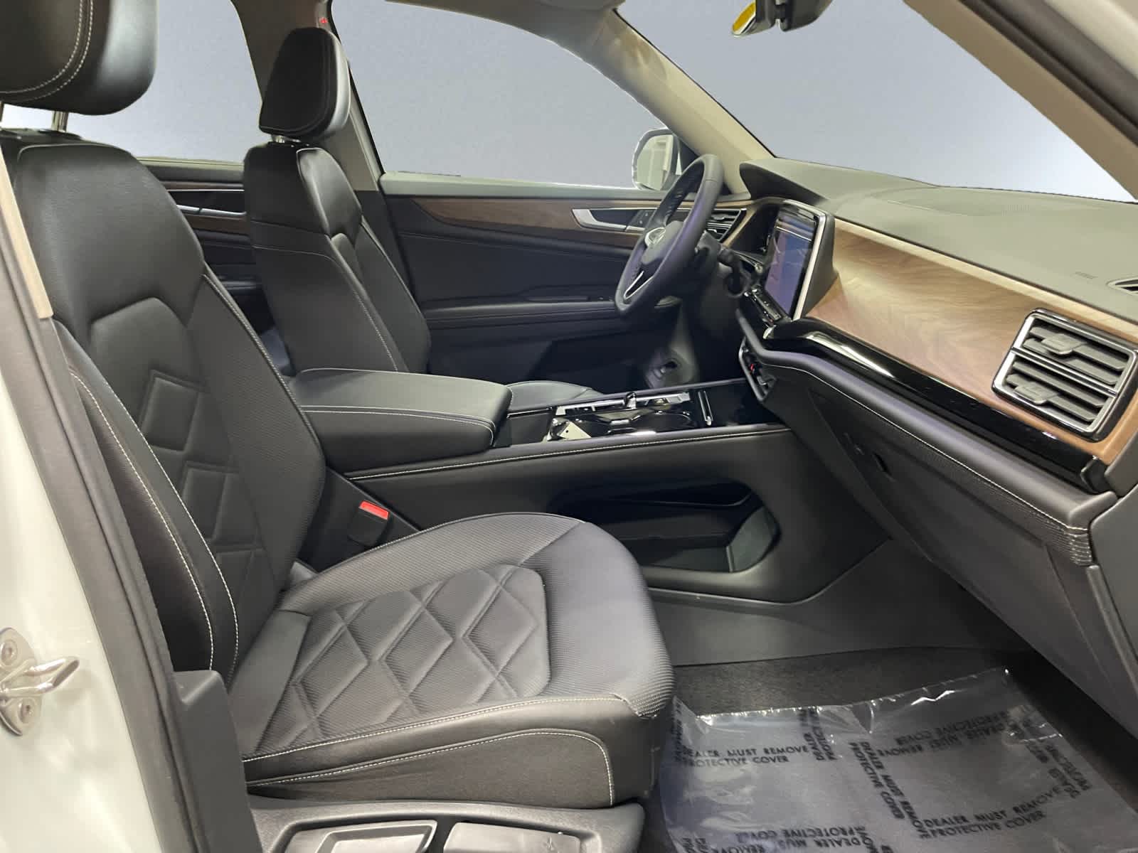 used 2024 Volkswagen Atlas car, priced at $35,998