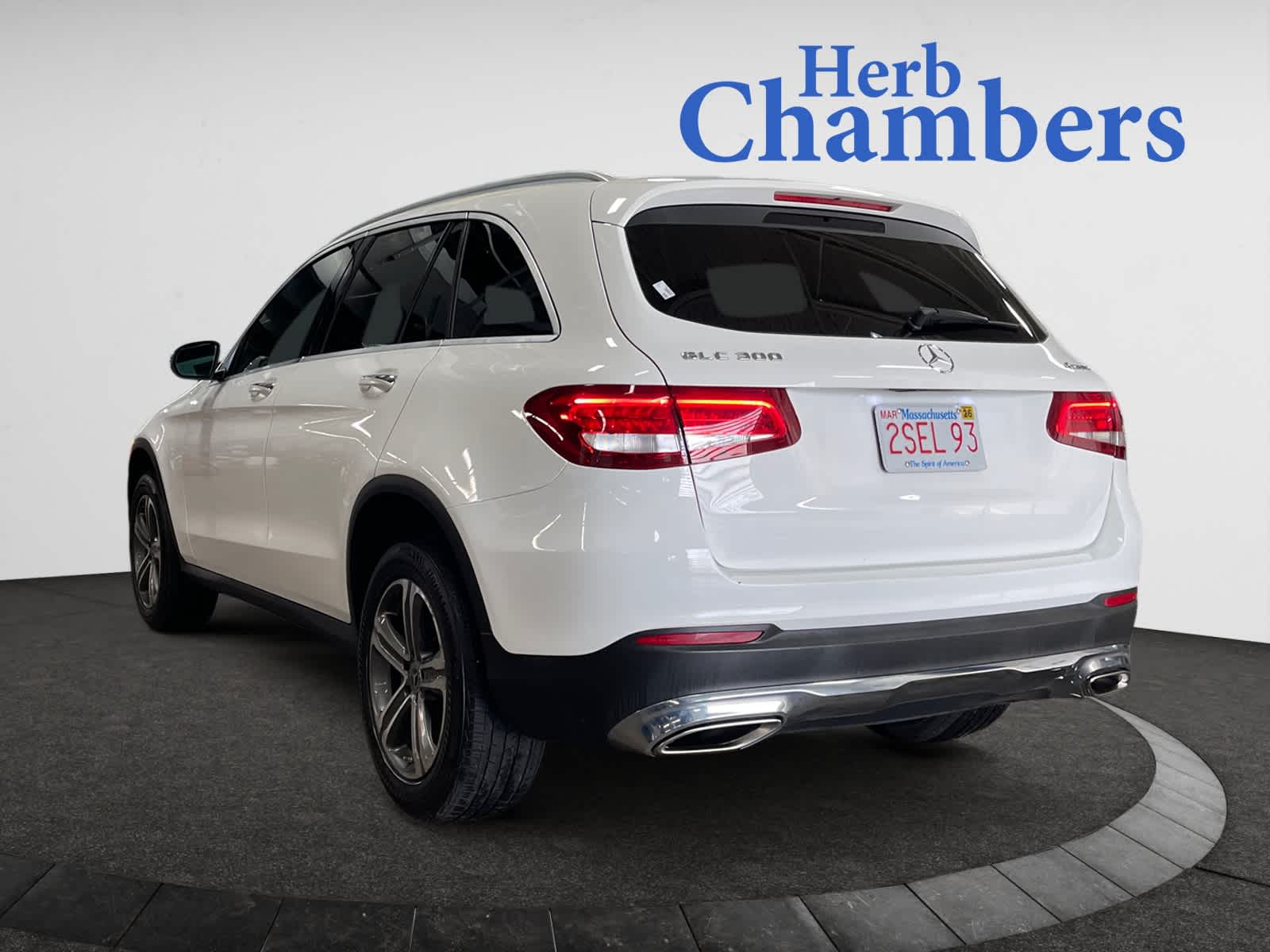 used 2019 Mercedes-Benz GLC 300 car, priced at $19,498