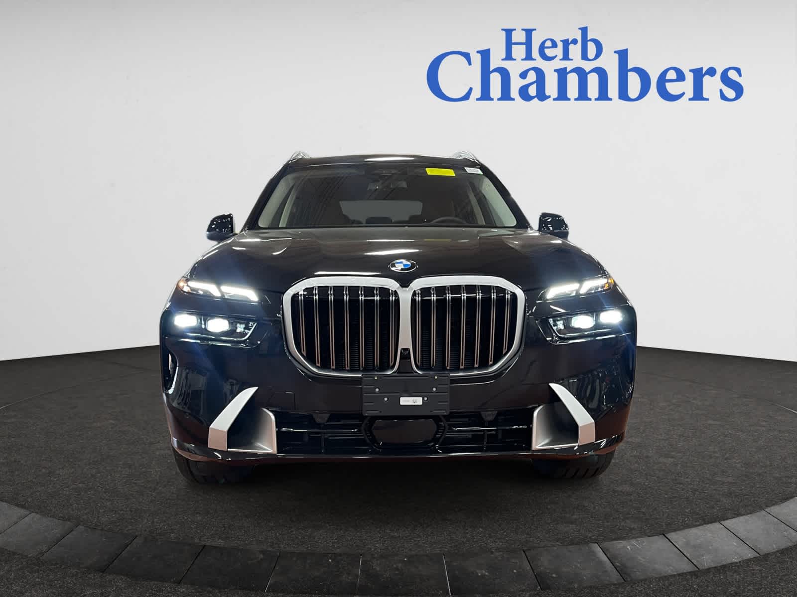 new 2026 BMW X7 car, priced at $95,330