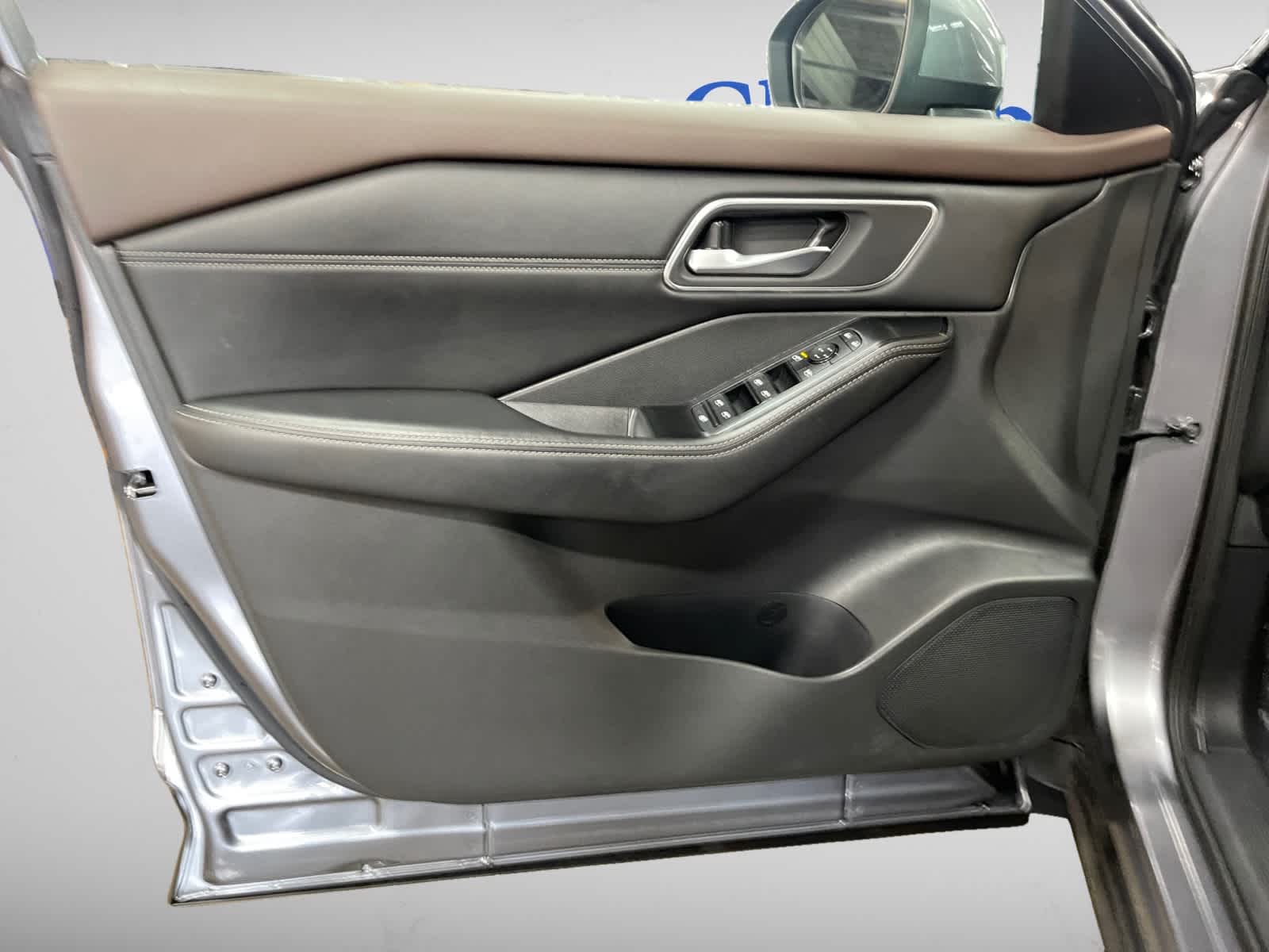 used 2021 Nissan Rogue car, priced at $24,998