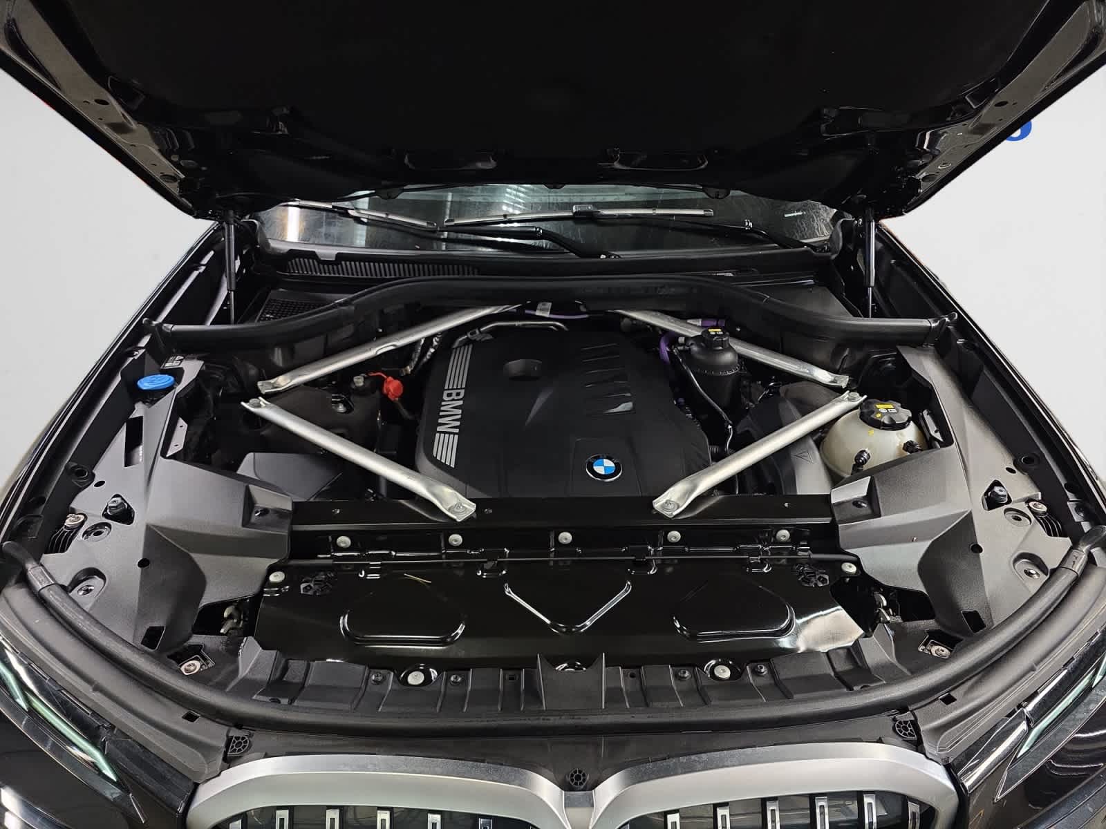 used 2023 BMW X7 car, priced at $68,998
