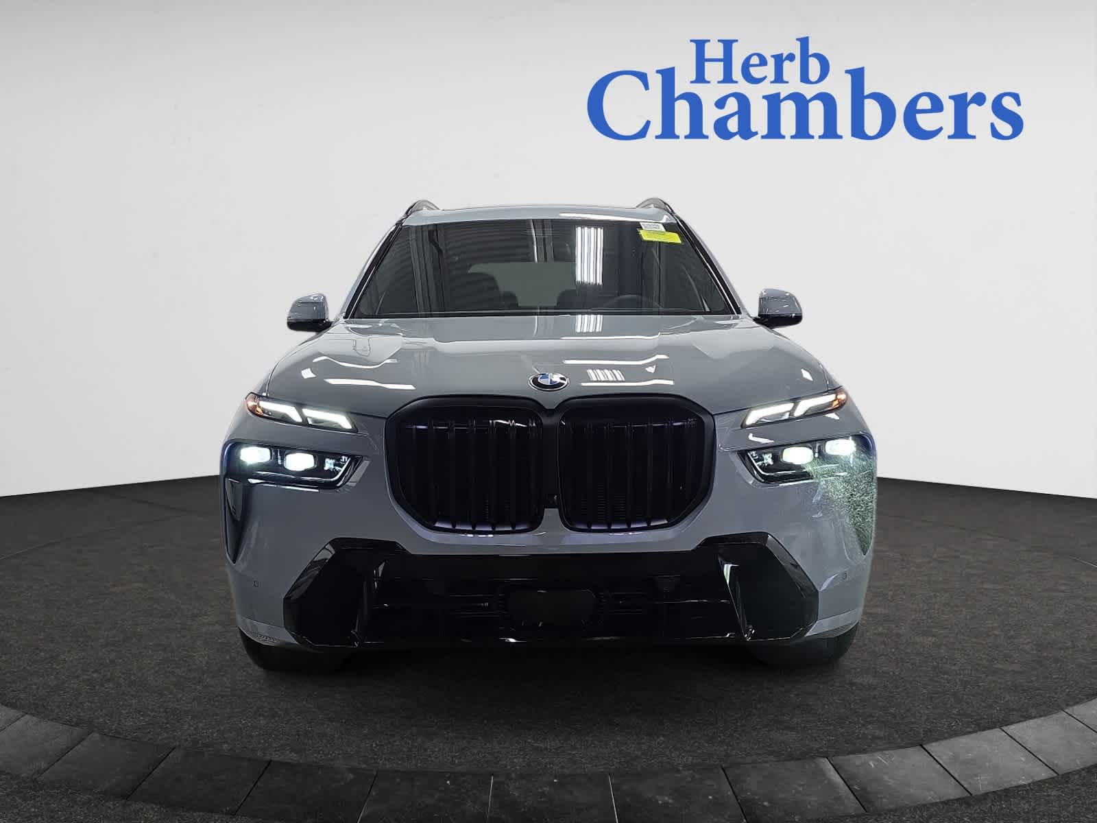 new 2026 BMW X7 car, priced at $97,265