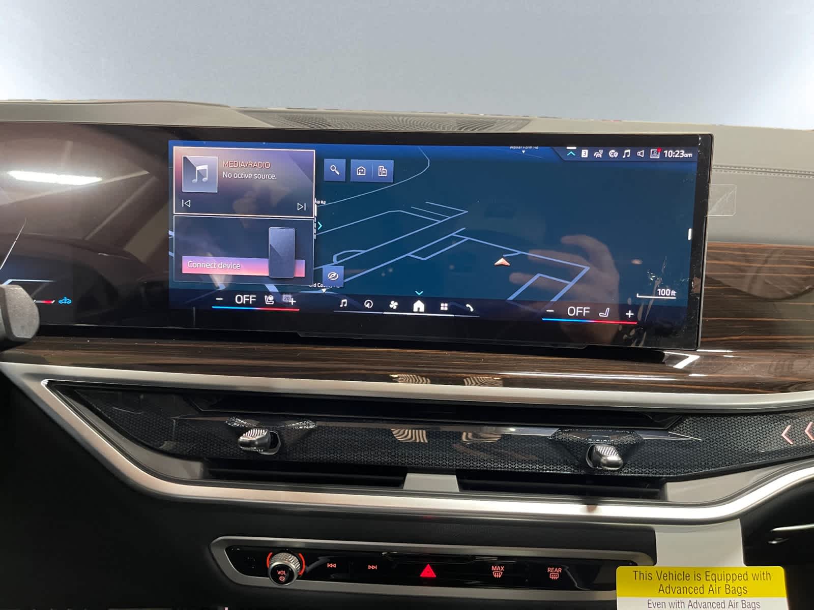 new 2026 BMW X7 car, priced at $92,630