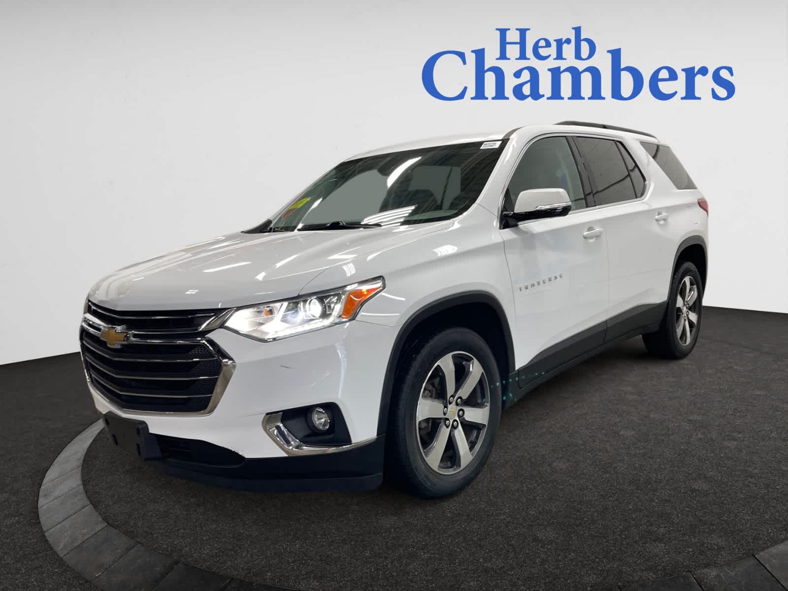 used 2019 Chevrolet Traverse car, priced at $26,998