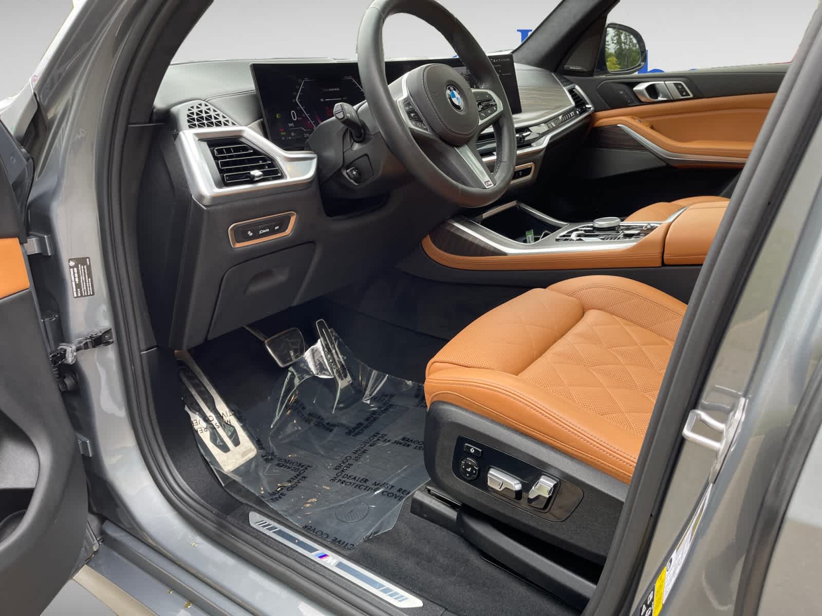 used 2024 BMW X7 car, priced at $61,998