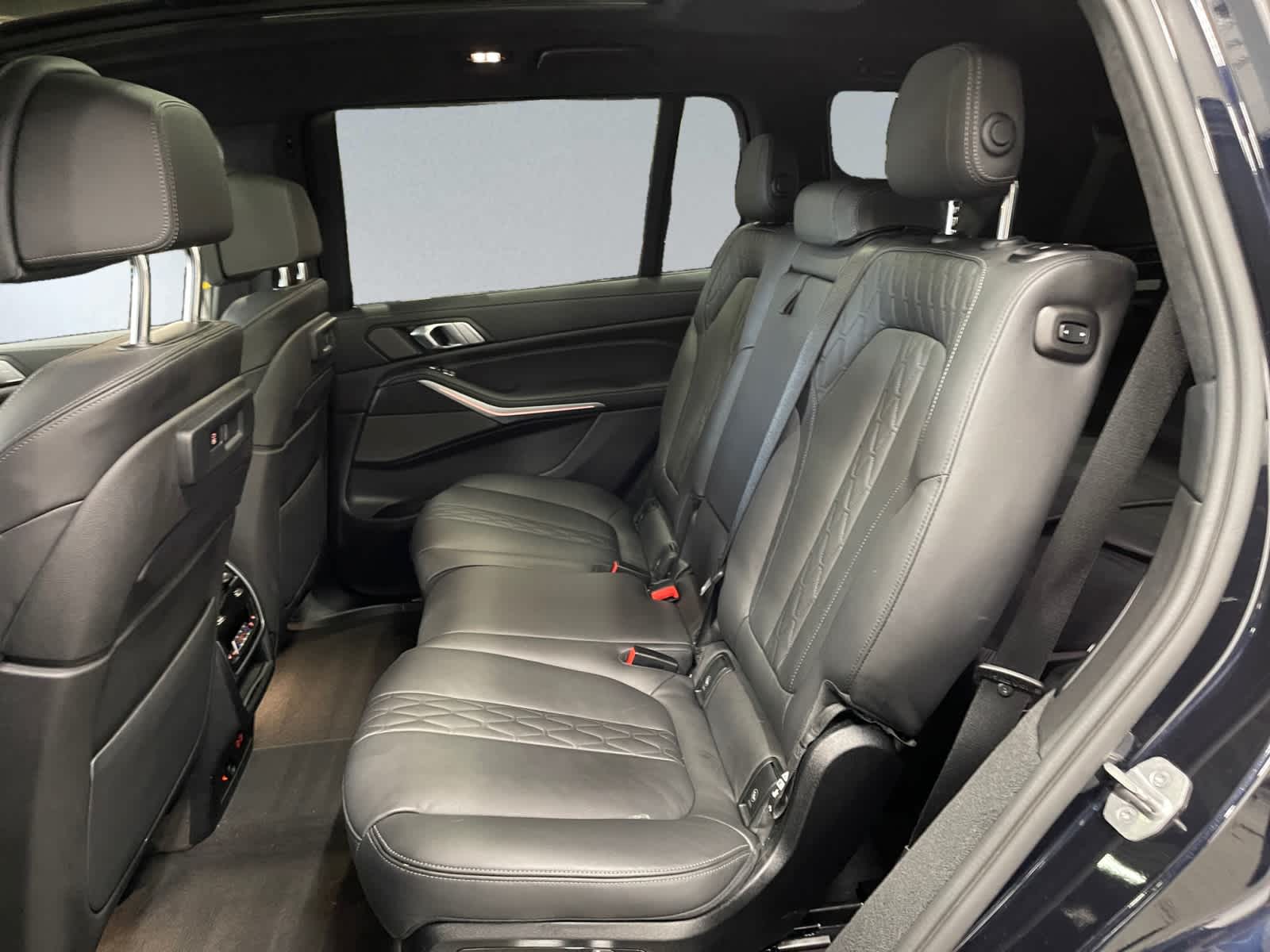 used 2022 BMW X7 car, priced at $66,998