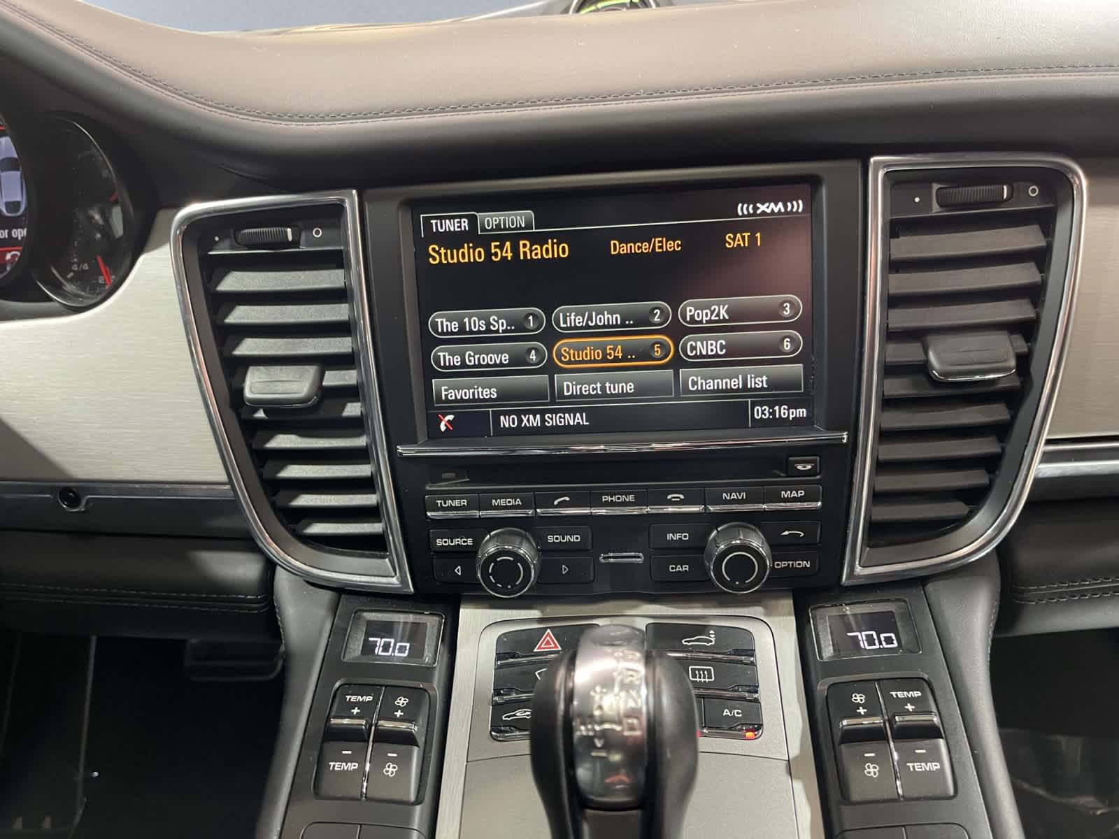 used 2014 Porsche Panamera car, priced at $33,998