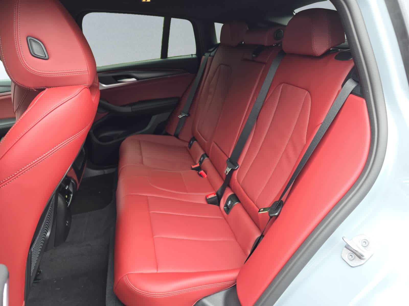 new 2025 BMW X4 car, priced at $64,190