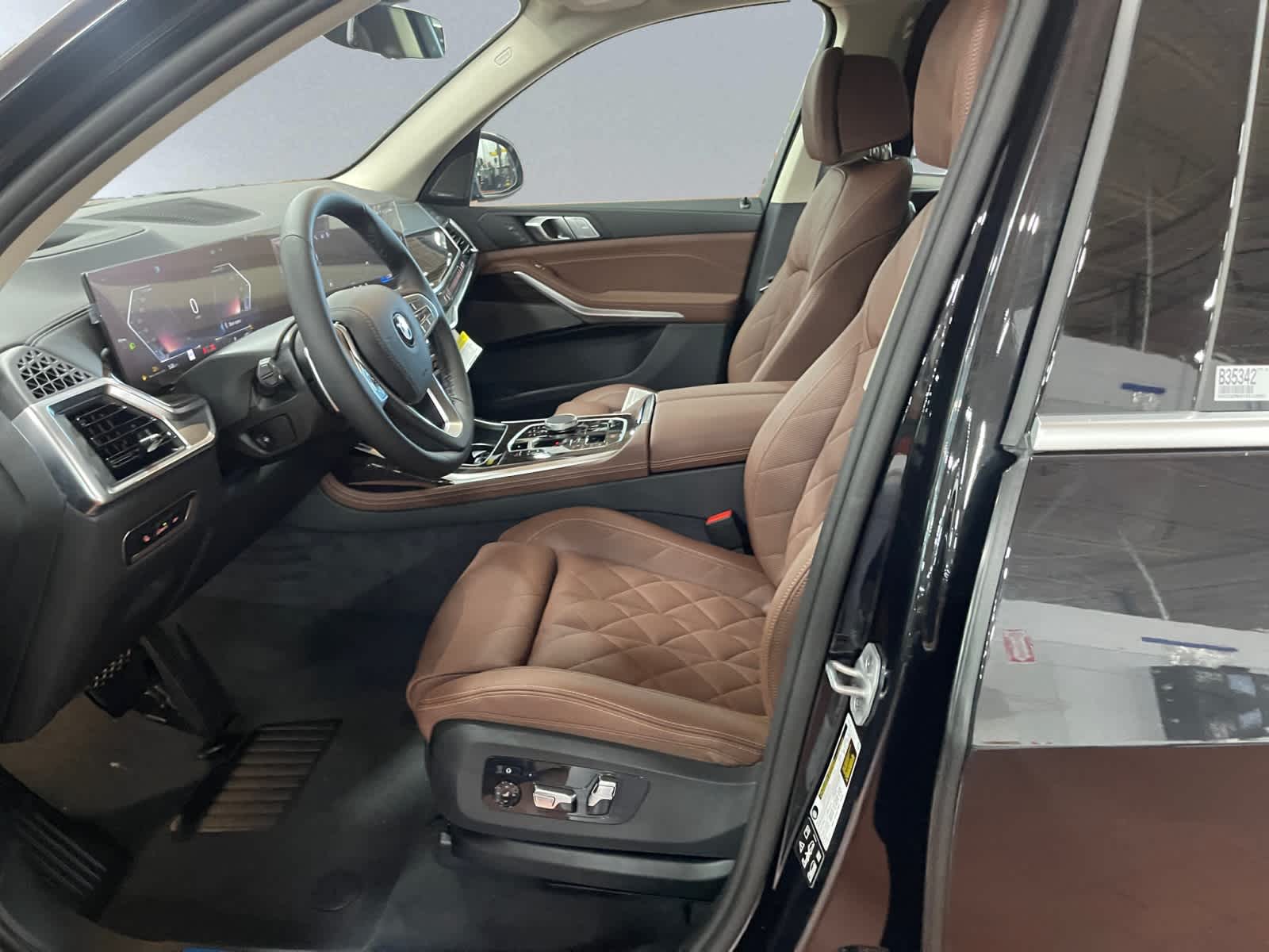 new 2026 BMW X7 car, priced at $95,330